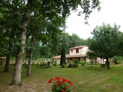 Maison a - de 20 minutes de Bergerac.