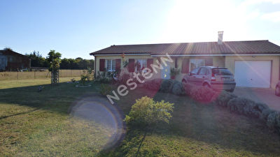 Maison de plain pied de 2014 a 15 minutes de Bergerac
