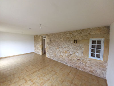 Ancienne fermette a l'Est de Bergerac !