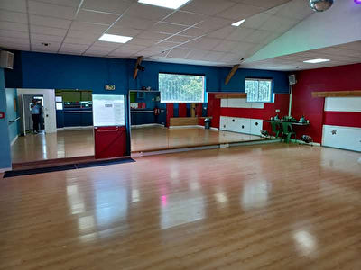 Local commercial ideal pour toute activite en plein centre de Bergerac.