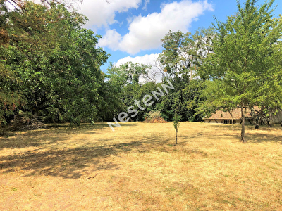 Maison Atypique - terrain de 2335m2