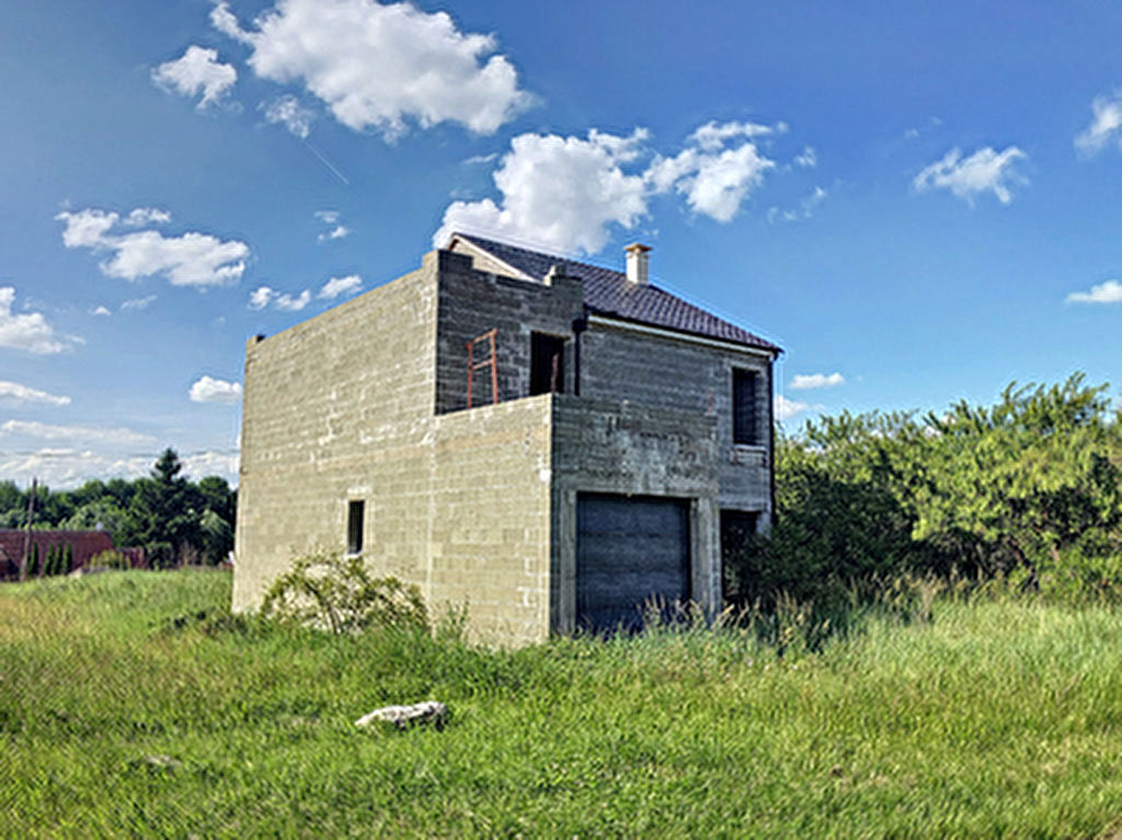 Maison Vineuil a terminer