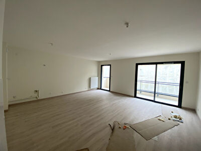 Appartement - Quartier St Nicolas - 2 pieces avec terrasse