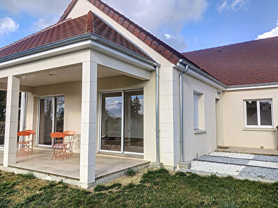 MAISON DE PLAIN-PIED CHAILLES 4 pieces