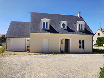 VINEUIL Maison 6 pieces avec jardin 847m2