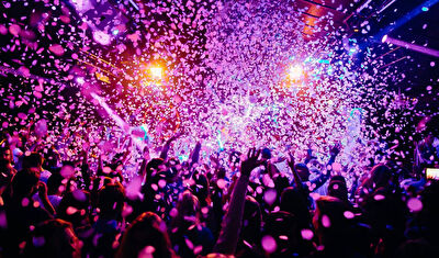 41. A Saisir FDC Discotheque