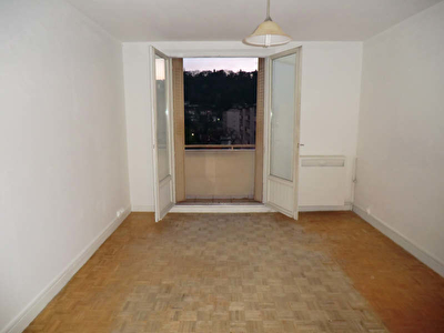APPARTEMENT BOURGOIN JALLIEU - 3 pieces - 55,92 m2
