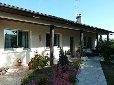 PAVILLON AMILLY - 4 pieces - 92 m2