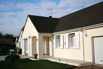 PAVILLON SERMAISES - 4 pieces - 90 m2