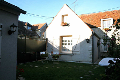 ANCIEN PRIEURE LA CHAPELLE LA REINE - 4 pieces - 110 m2