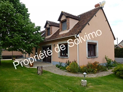 Maison Boiscommun 6 pieces 170 m2