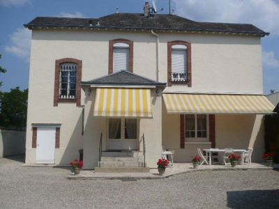 Maison Montargis 5 pieces 152 m2