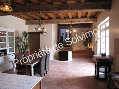Maison Malesherbes 7 pieces 225 m2