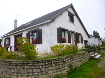 Maison Malesherbes 12 pieces 278 m2