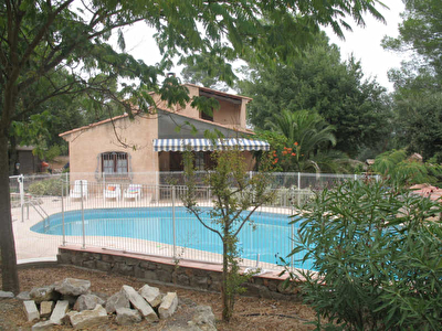 VILLA LE CANNET DES MAURES - 4 pieces - 145 m2