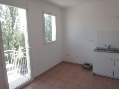 Appartement Brignoles 4 pieces 75 m2