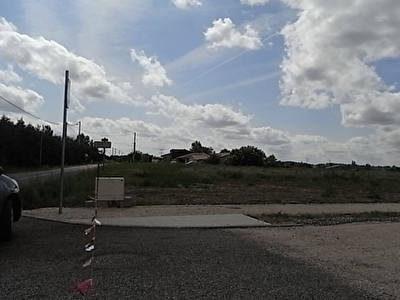 Terrain a batir, a 5mn au sud de Muret 849 m2