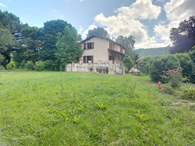 Maison Boussens T7 + terrain 1700m2