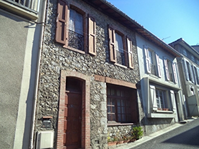 Maison de village avec jardinet secteur Saint Girons