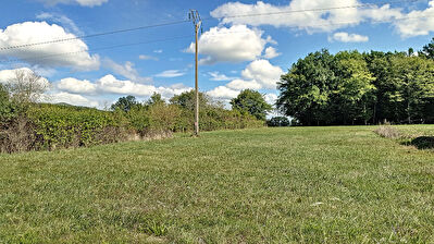 A vendre Terrain constructible secteur Boussens d'une superficie de 1100m2