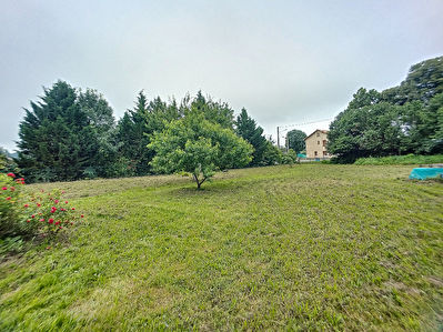 Terrain plat de 1500 m2