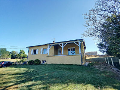 Maison T5 secteur Boussens sur 8500 m2 de terrain env.