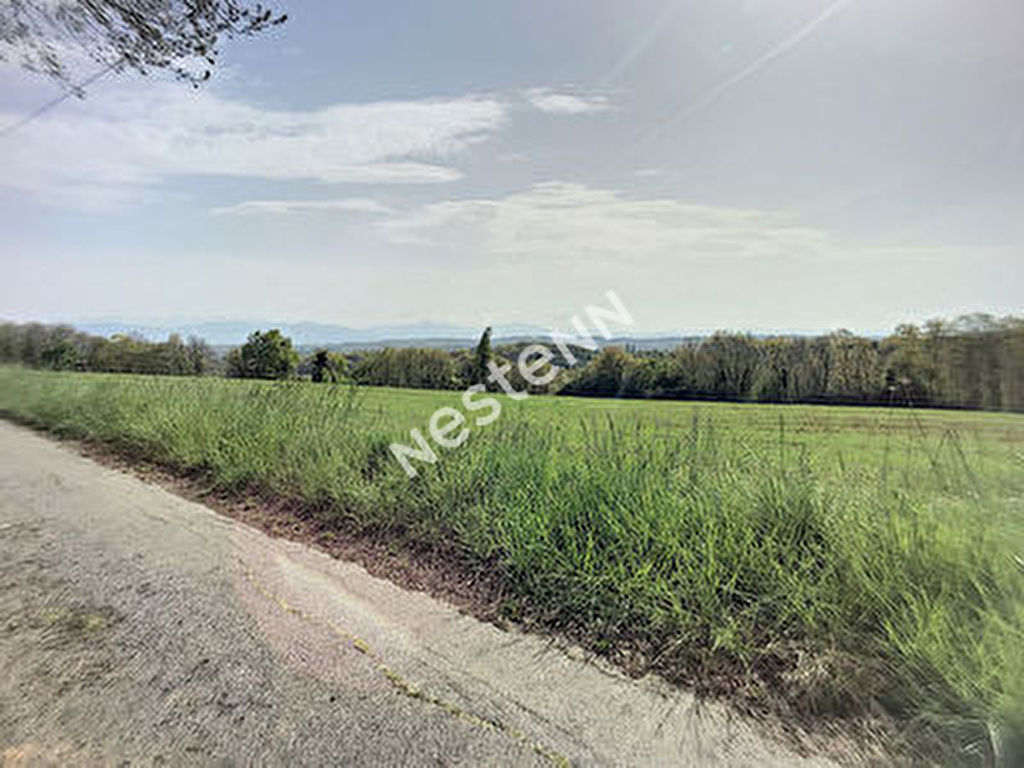 Terrain constructible viabilise a Aurignac 1514 m2