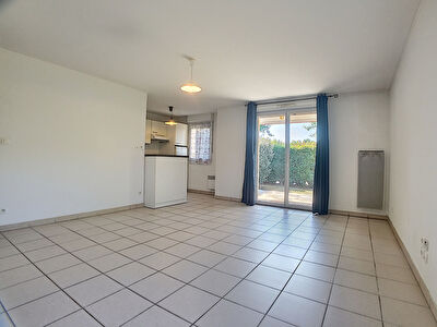 Appartement Cazeres T3 RDC avec jardin