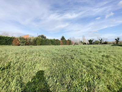 A vendre terrain secteur Carbonne 708m2