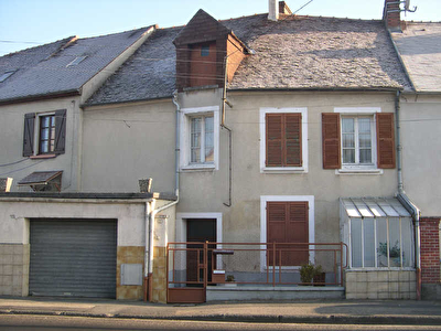 MAISON DE VILLE ESSOMES SUR MARNE - 6 pieces - 108 m2