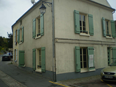 MAISON MONTREUIL AUX LIONS - 8 pieces - 100 m2