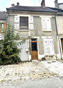 Maison 20 min de LA FERTE SOUS JOUARRE 3 pieces 67 m2 avec cour