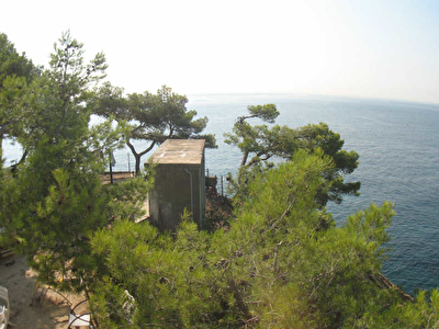 APPARTEMENT ENSUES LA REDONNE - 2 pieces - 25 m2