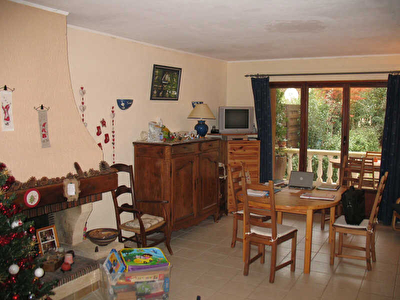 MAISON ENSUES LA REDONNE - 5 pieces - 102 m2