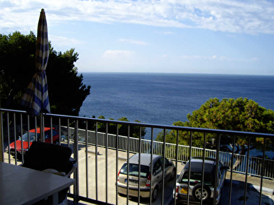 APPARTEMENT ENSUES LA REDONNE - 2 pieces - 70 m2