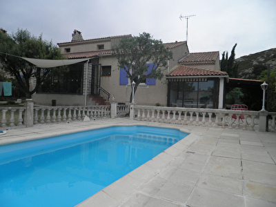 VILLA AVEC VUE DEGAGEE