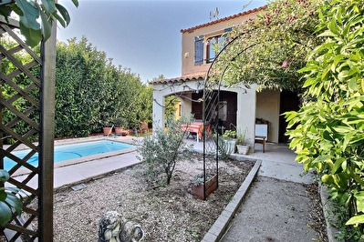 Maison Gignac La Nerthe 4 pieces 90 m2