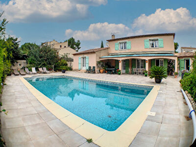 Villa Ensues la Redonne 6 pieces 212m2