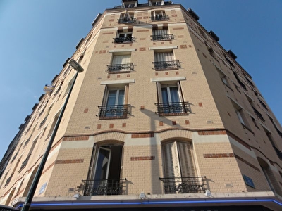 Appartement La Garenne Colombes 1 piece 20 m2