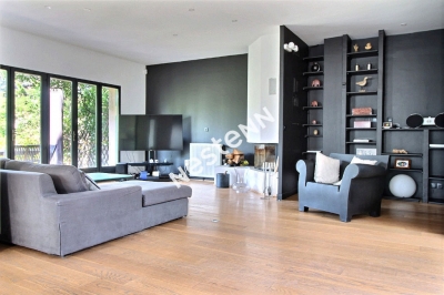 Maison Colombes 6 pieces 225 m2