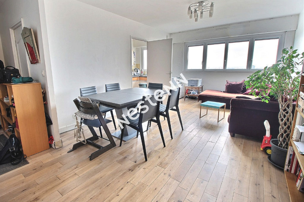 photos n°1 Appartement Courbevoie 4 pièce(s) 88.82 m2