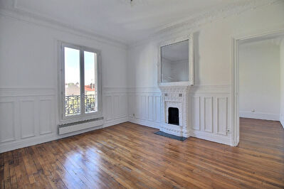 Appartement Courbevoie 3 pieces 60 m2