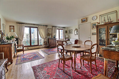 Appartement Courbevoie 5 pieces 112.23m2