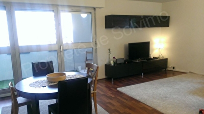 Appartement Courbevoie 3 pieces 72 m2
