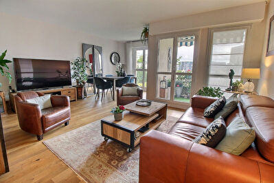 Appartement Courbevoie 4 pieces 86.58 m2