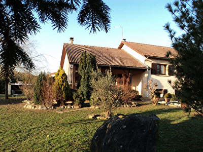 MAISON JANNEYRIAS - 5 pieces - 101 m2