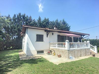 Maison St Romain De Jalionas - 6 pieces sur sous sol complet Terrain 946 m2
