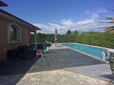 Tignieu-jameyzieu - 4 chambres - sur terrain de 800 m2 avec piscine