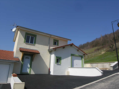MAISON ST SAVIN - 4 pieces - 87,18 m2