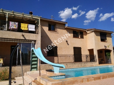 Villa 226 m2 3 appartements avec piscine et boulodrome LES ARCS